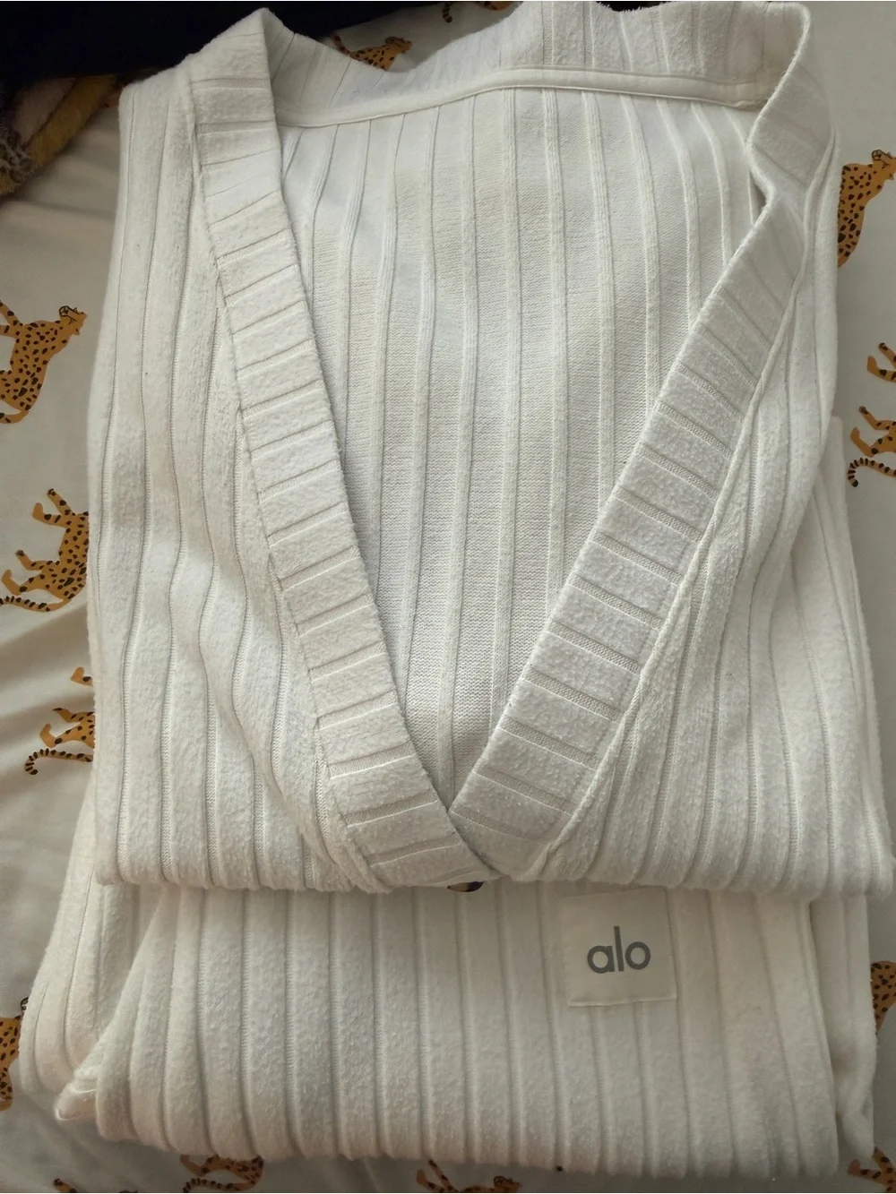 ALO Yoga Take Comfort Set